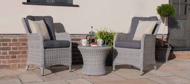 Maze Rattan - Ascot Bistro Set - Avec coussins résistants aux intempéries